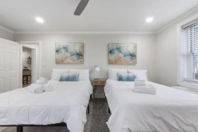 Luxury on a Budget, Centrally Located Gem